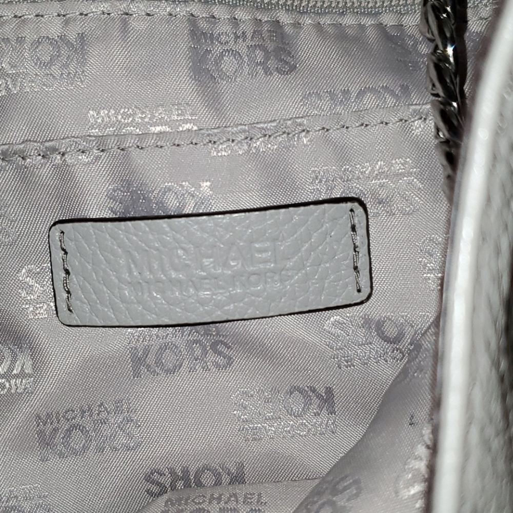 Purse - Picture 2 of 7